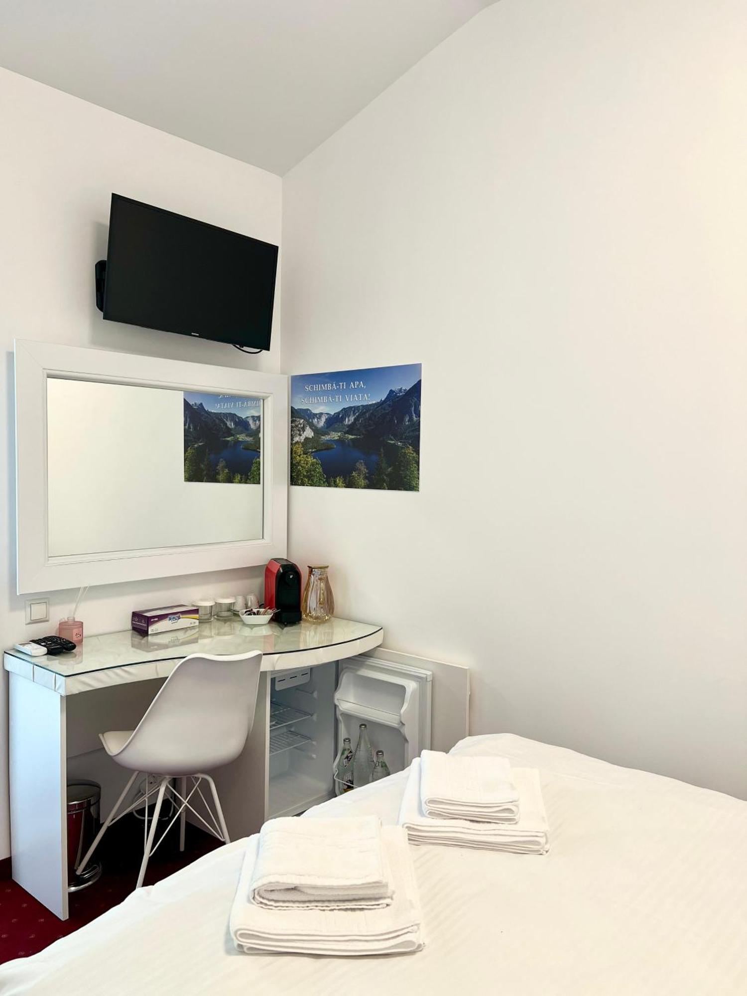 Royal Park Complex Hotel Bascov Kültér fotó